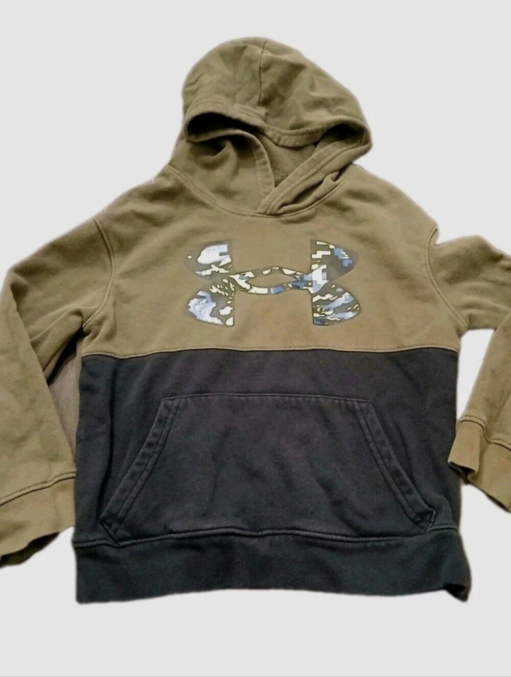 Under Armour Camo Green Boys Hoodie Sweatshirt Youth Size:XS